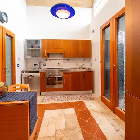 Il Tulipano Rosso * Oria (Brindisi)