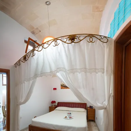 Il Tulipano Rosso Σπίτι διακοπών Oria (Brindisi)