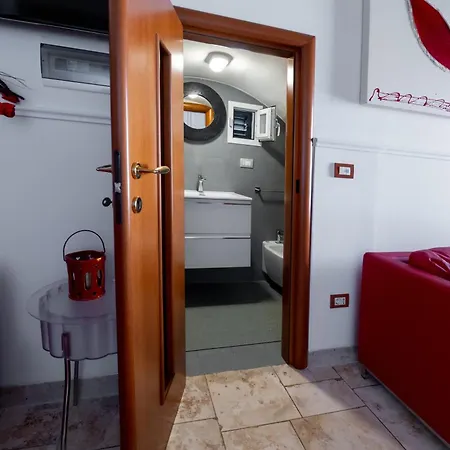 Il Tulipano Rosso * Oria (Brindisi)